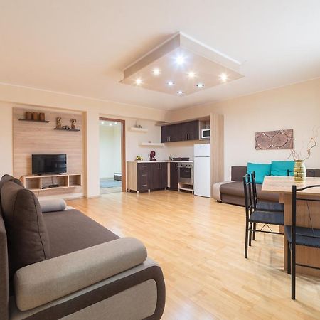 Aqua Line Apartmanhaz Hajduszoboszlo Bagian luar foto