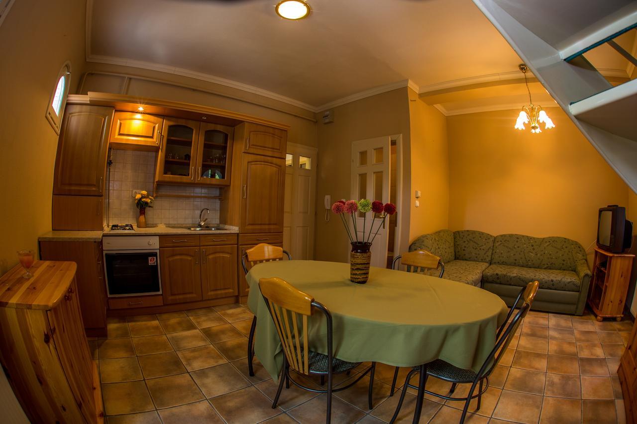 Aqua Line Apartmanhaz Hajduszoboszlo Bagian luar foto