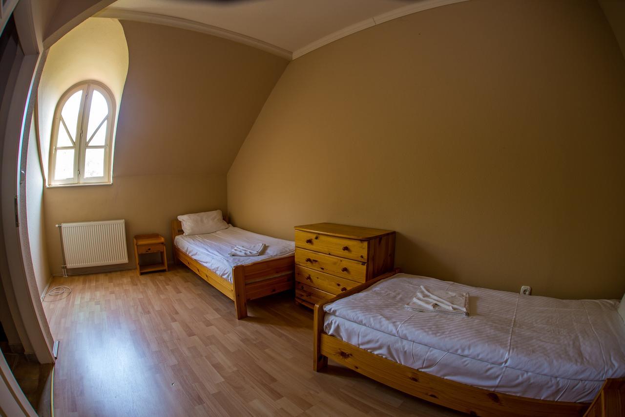 Aqua Line Apartmanhaz Hajduszoboszlo Bagian luar foto