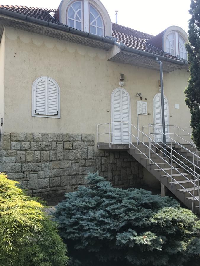 Aqua Line Apartmanhaz Hajduszoboszlo Bagian luar foto