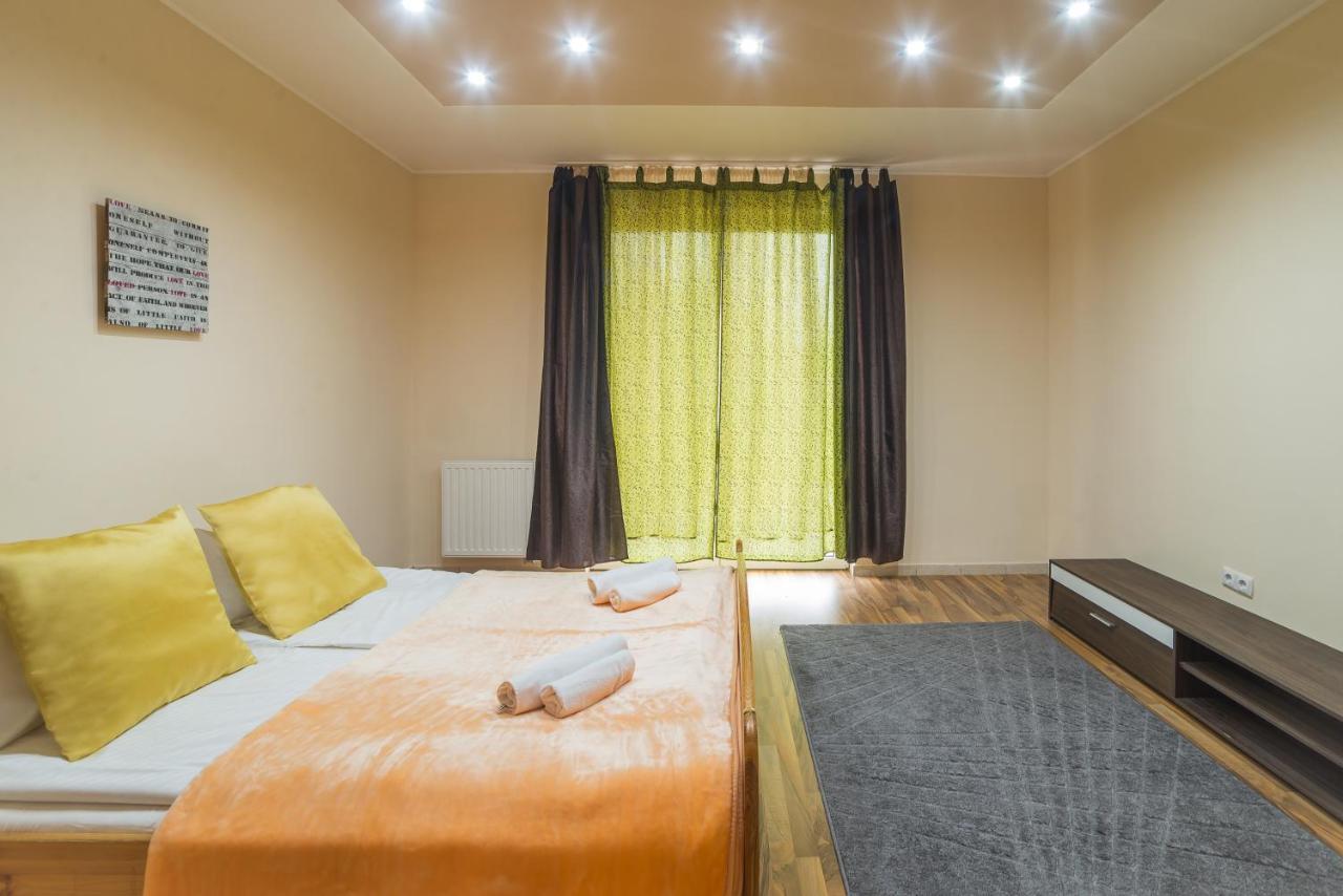 Aqua Line Apartmanhaz Hajduszoboszlo Bagian luar foto