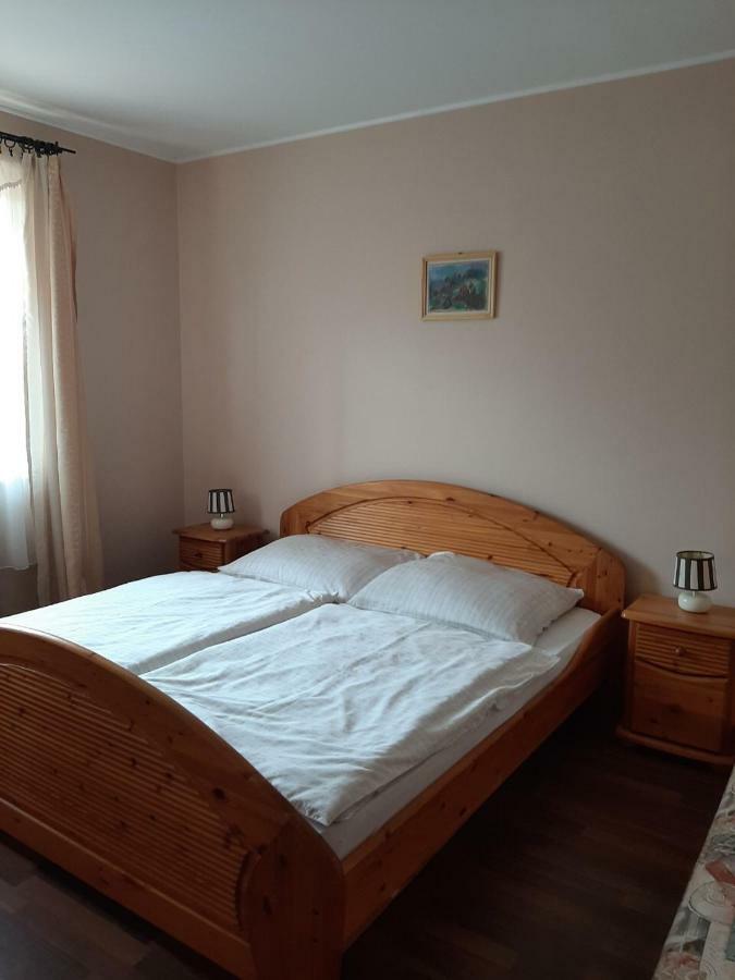 Aqua Line Apartmanhaz Hajduszoboszlo Bagian luar foto